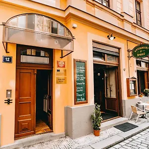 hotel-dar.praguehotelsweb.com/