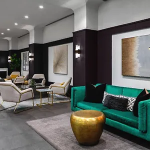 Courtyard Manhattan/times Square מלון