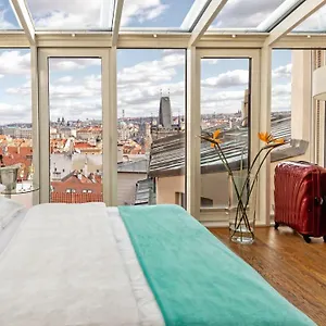 malostranska-residence.praguehotelsweb.com/